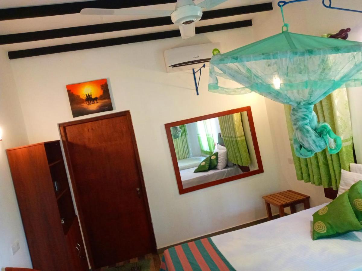 Hideaway Homestay ハバラナ エクステリア 写真